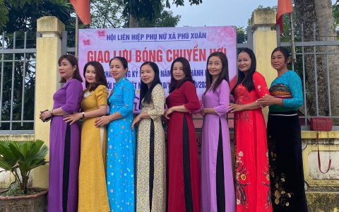 xã Phú Xuân huyện Quan Hóa tổ chức giải bóng chuyền hơi Nữ chào mừng ngày 20/10/2023